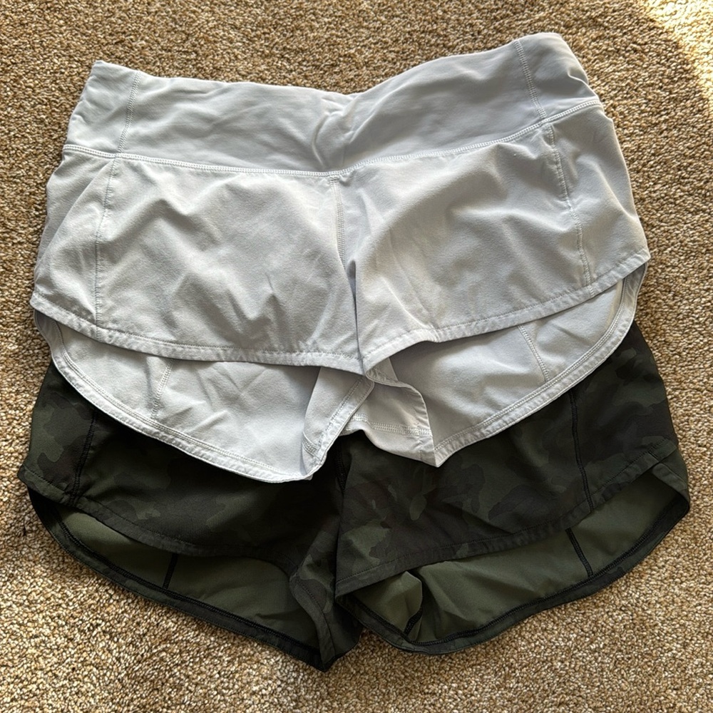 Lululemonn shorty shorts size 4